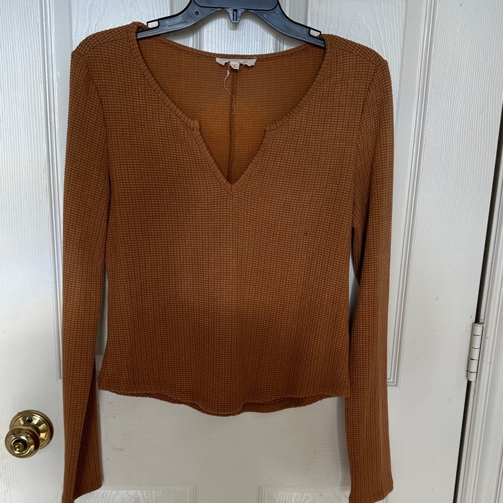 Listicle Women's Tan Long Sleeve Top